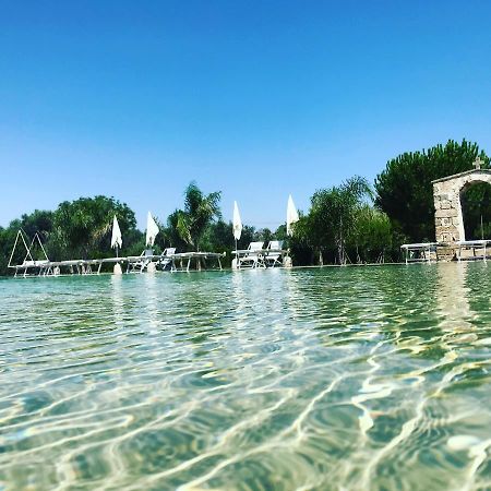 Tenuta Castelle Кутрофиано Екстериор снимка