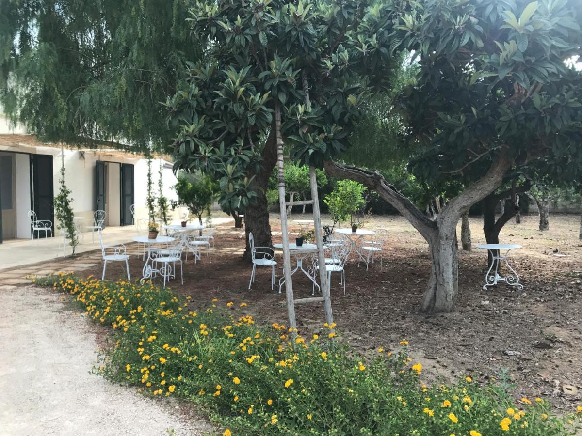 Tenuta Castelle Кутрофиано Екстериор снимка