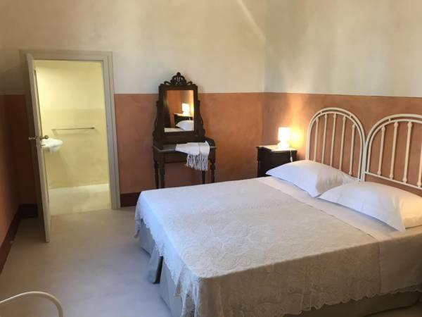 Tenuta Castelle Кутрофиано Екстериор снимка